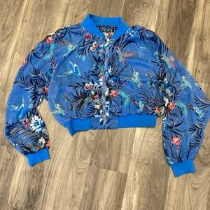 RARE! Beyoncé 🐝🐝 limited edition jacket! H&M